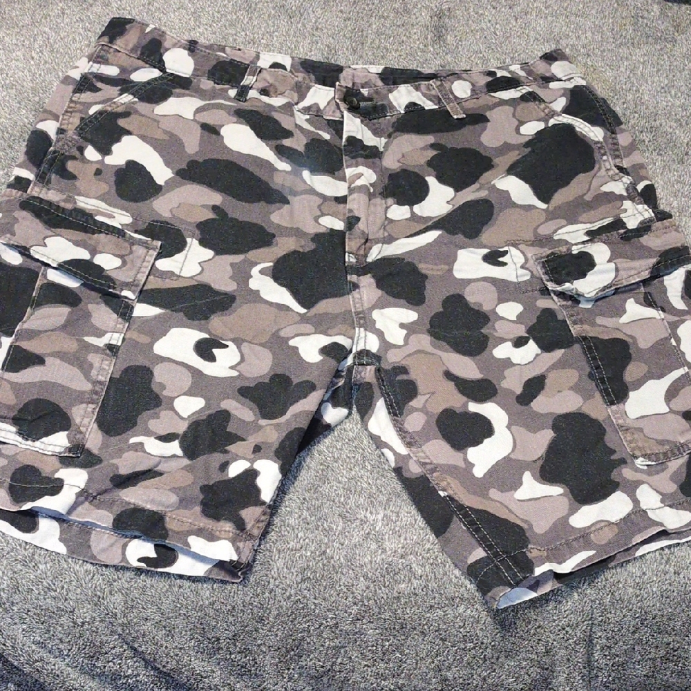 Levi's Men's Camo Cargo Shorts